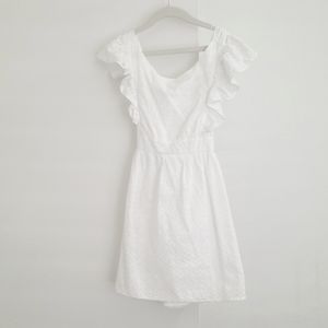 Girls Eyelet Ruffle Sleeved Dress